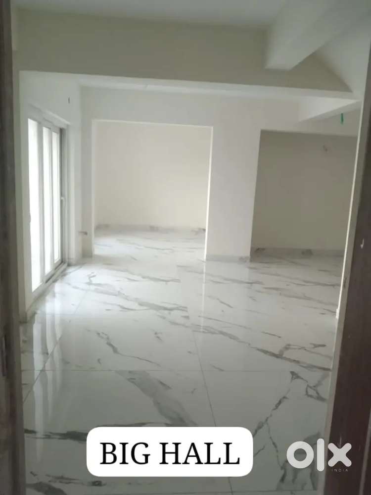 3BHK 2500 SQ FT SPACIOUS FLAT FOR SALE