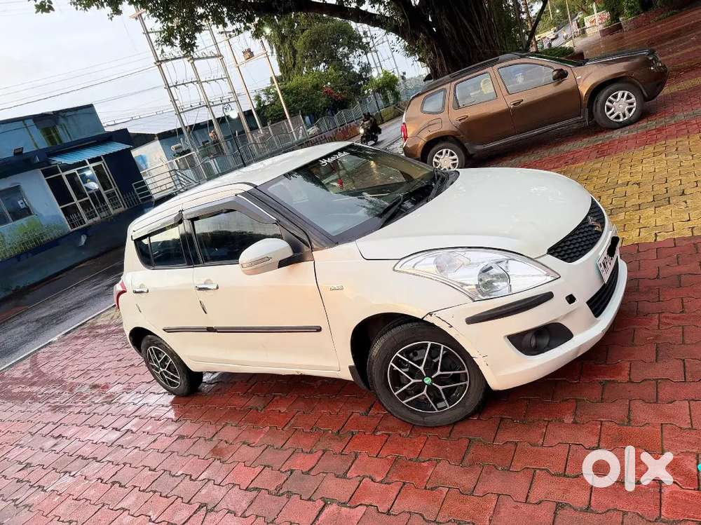 Maruti Suzuki Swift 2013 Diesel 90000 Km Driven