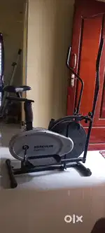 Sports pedaling machine