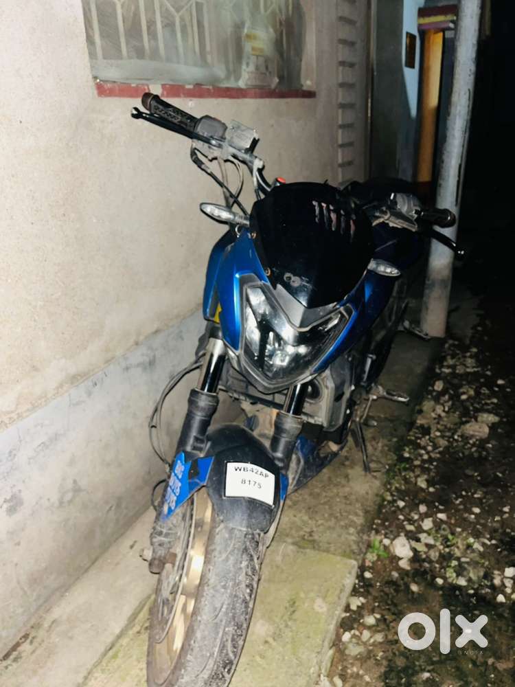 Bajaj dominar 400 dual channel ABS