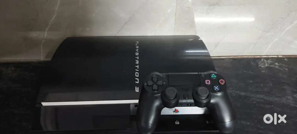 Play station 3 fat Model (500GB)