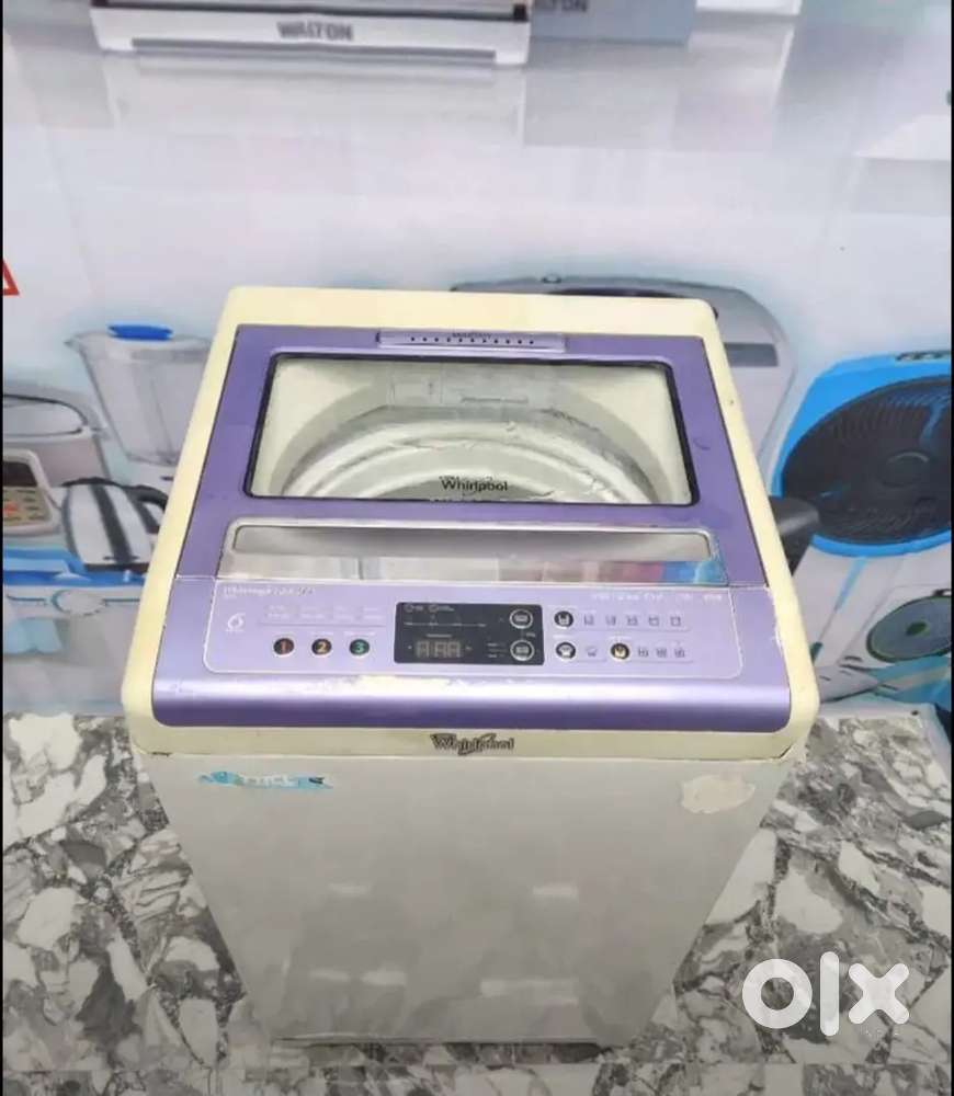 Id-301156.  Whirlpool top load voilet colour washing machine