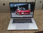 Apple Macbook Pro Touchbar 15inch i7 16gb 512gb 5.5gb Graphics