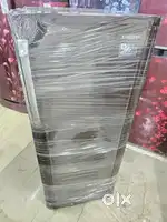 I'd90 Samsung single door refrigerator 200 litre