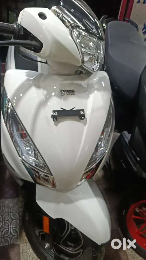 Honda Activa all colours available here deepawali offers low payment