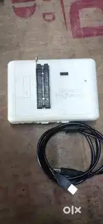RT809H PROGRAMMER
