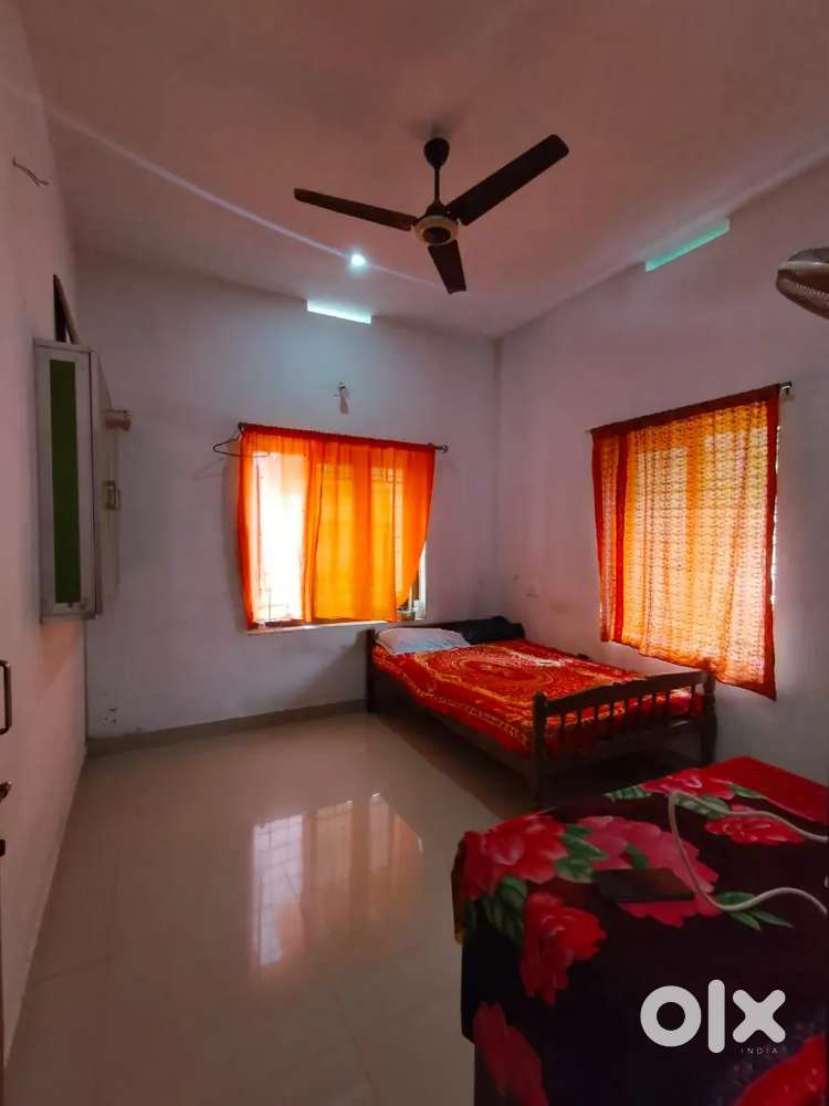 Single room for rent