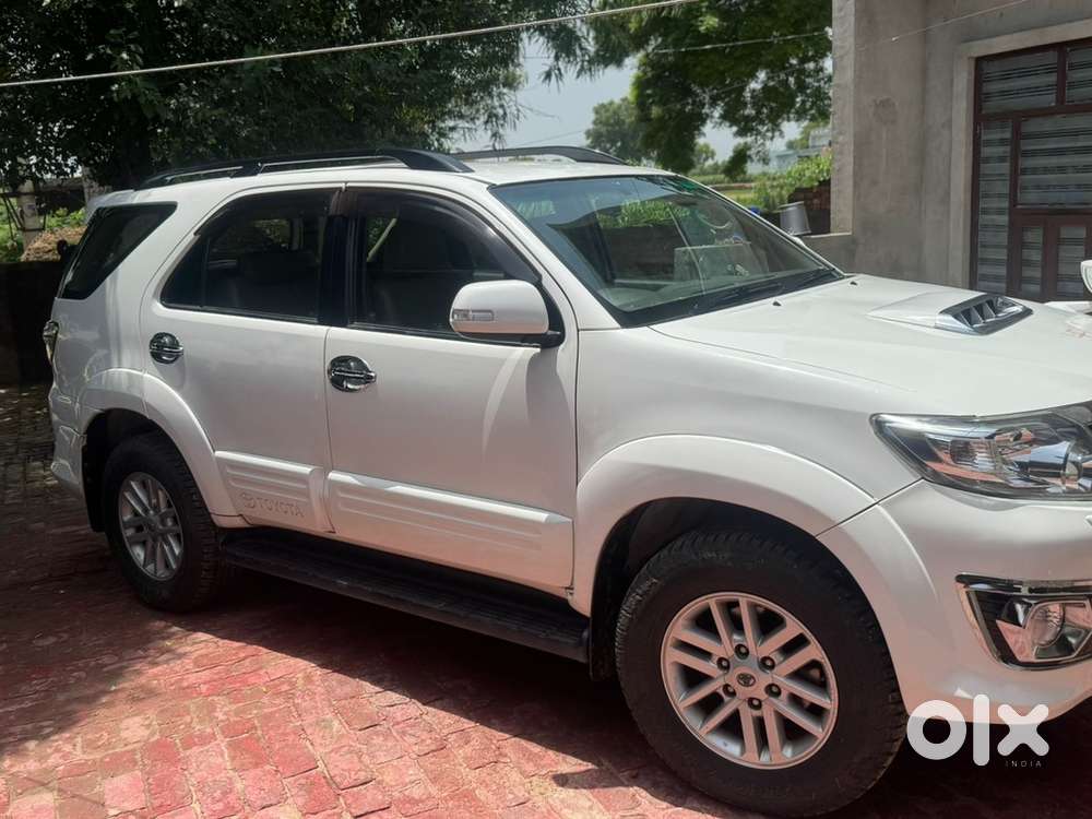 Toyota Fortuner  2013 Diesel 92000 Km Driven