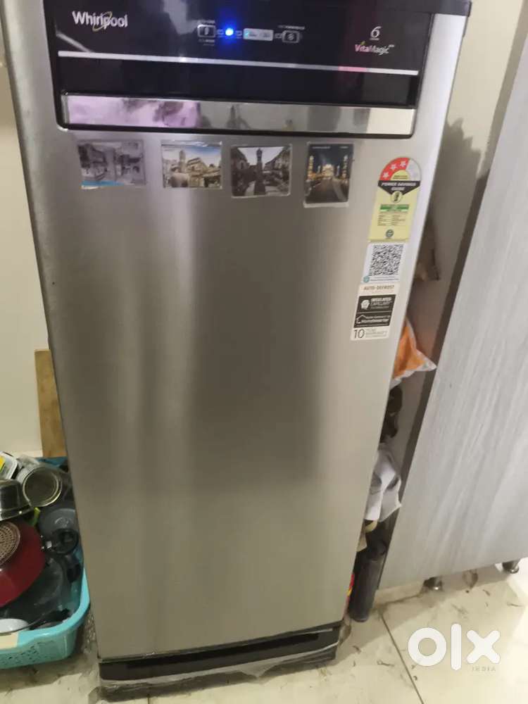 Many items fridge washing machine TV