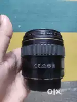 Canon 85 mm1.8 lens perfect working condition for sale