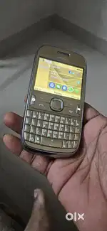 Nokia Asha 302 qwerty classic mobile with battery charger 3000rs