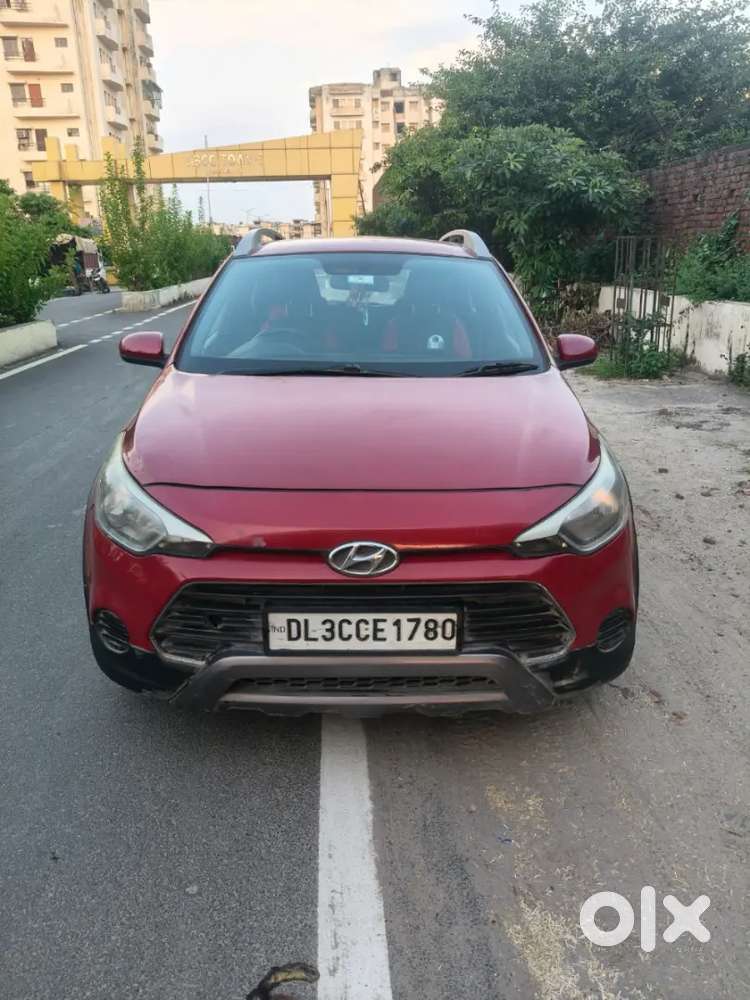 Hyundai i20 2016 Petrol 156000 Km Driven