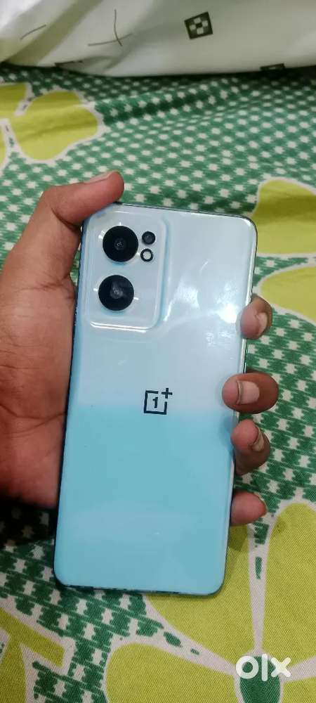 One plus Nord ce 2.   8/128