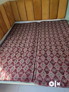 2 cotton box mattress of size 2.5*6