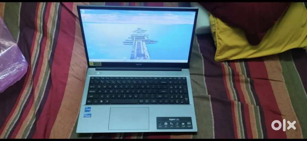 12 gen Acer laptop new in warranty