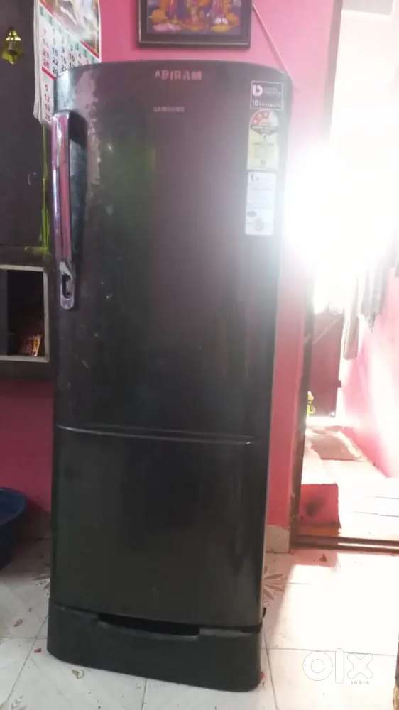 Samsung 215L  Refrigerator – Excellent Condition