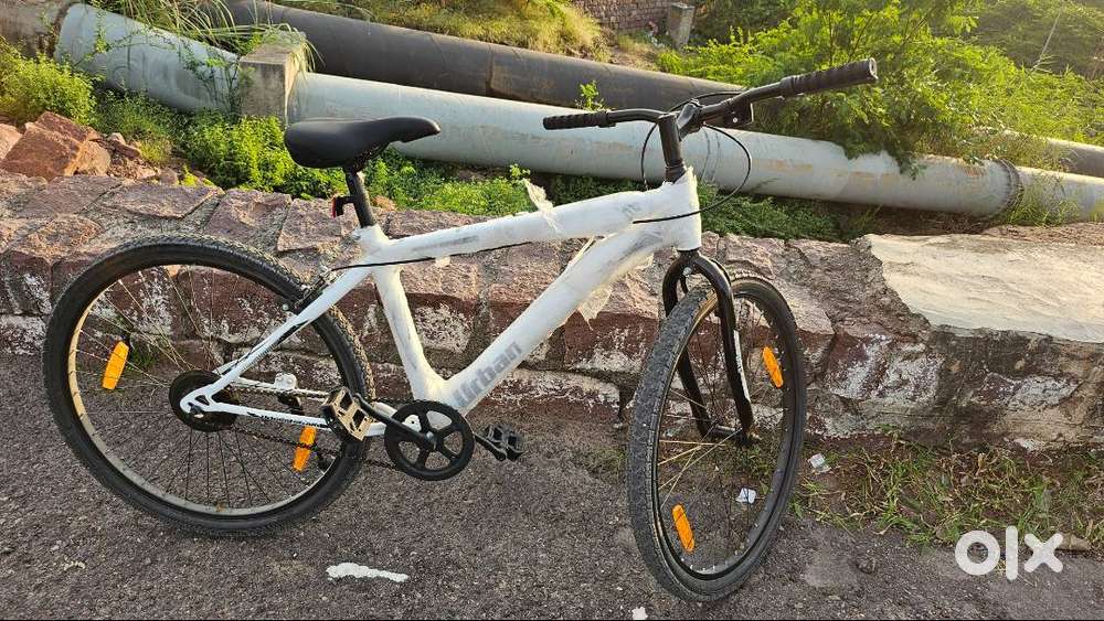 Urban tracking cycle