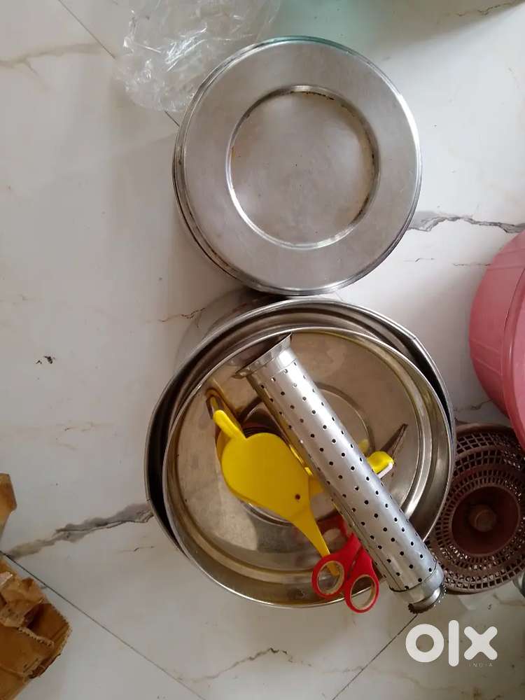 Selling 3l 5l cooker big dabbas big mixer jars