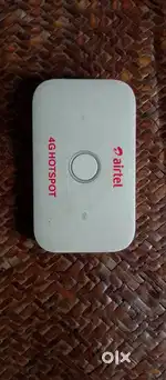 Airtel Hotspot full working,plus in good condition