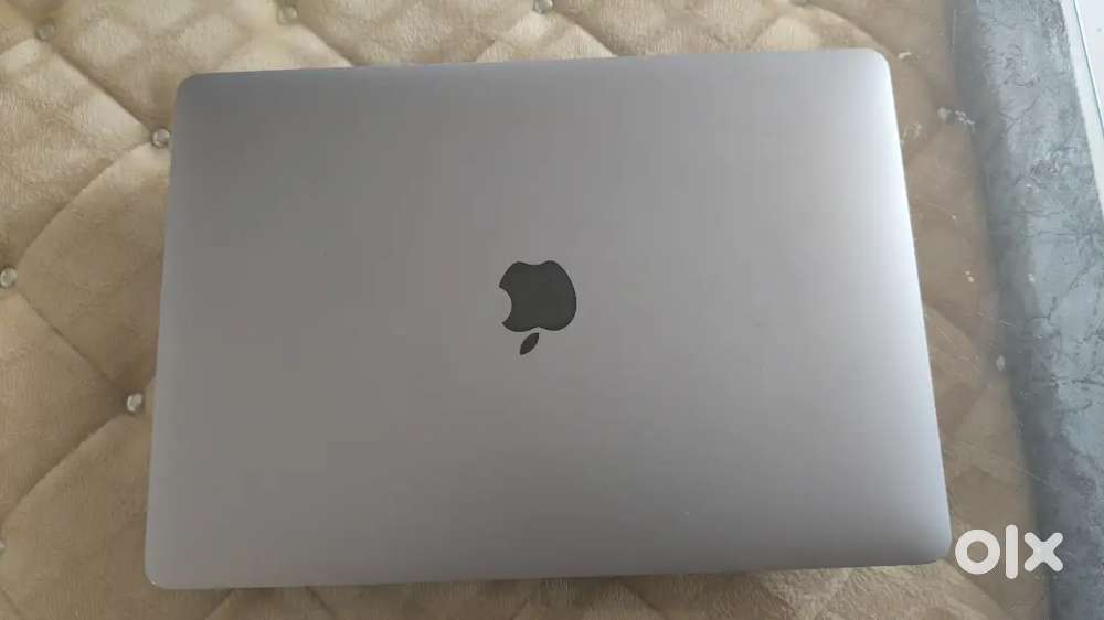 MacBook Air M1 256 Gb at good condition