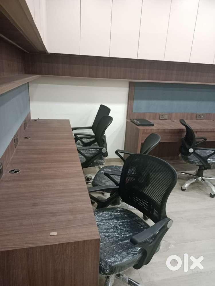 Fully furnished office luxurious prime location