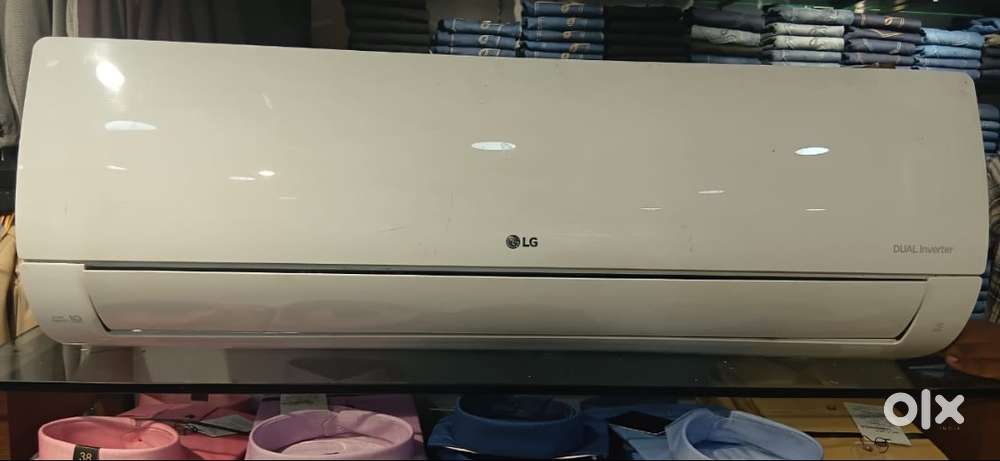 Hot and cold LG AC for sale