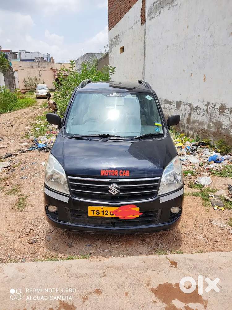 Maruti Suzuki wagon r k series company fitted CNG owne plate to taxi
