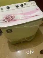 Fridge and washing machine