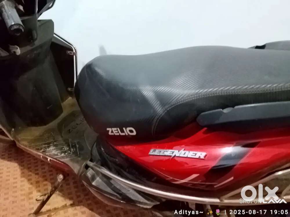 Zelio Electric Scooty