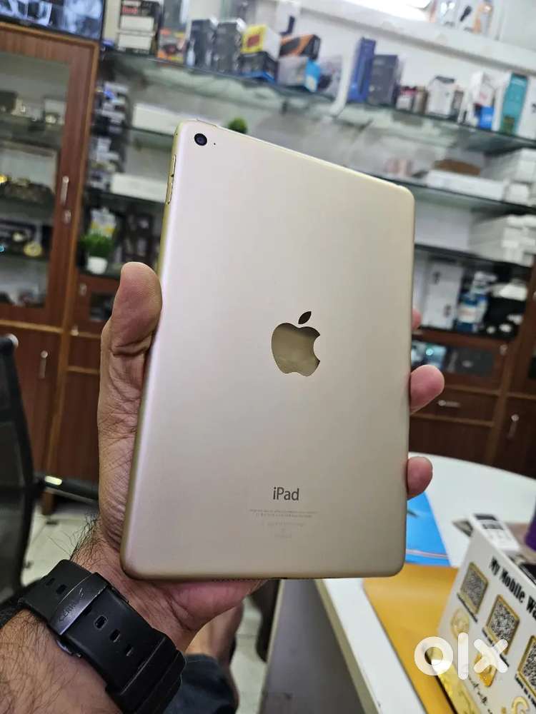 Ipad mini 4 128Gb wifi with cable only
