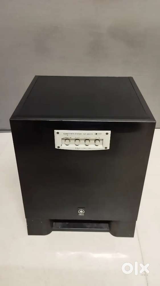 Yamaha YST - SW315 10 inch Powered Subwoofer