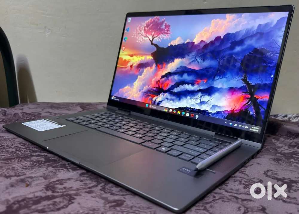 HP envy x360 2-in-1 touchscreen Laptop with stylus intel ultra 7 155U