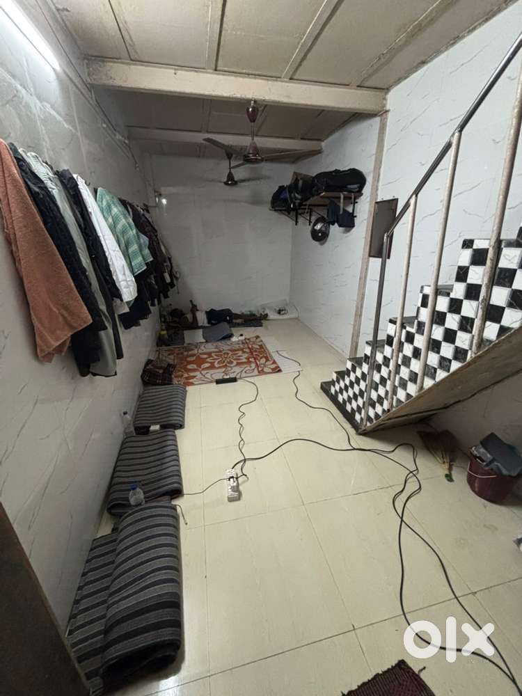 ANDHERI BOYS PG ROOM