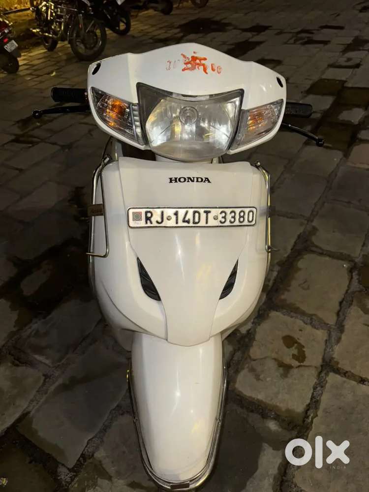 Best In Quality and under budget price Scooty