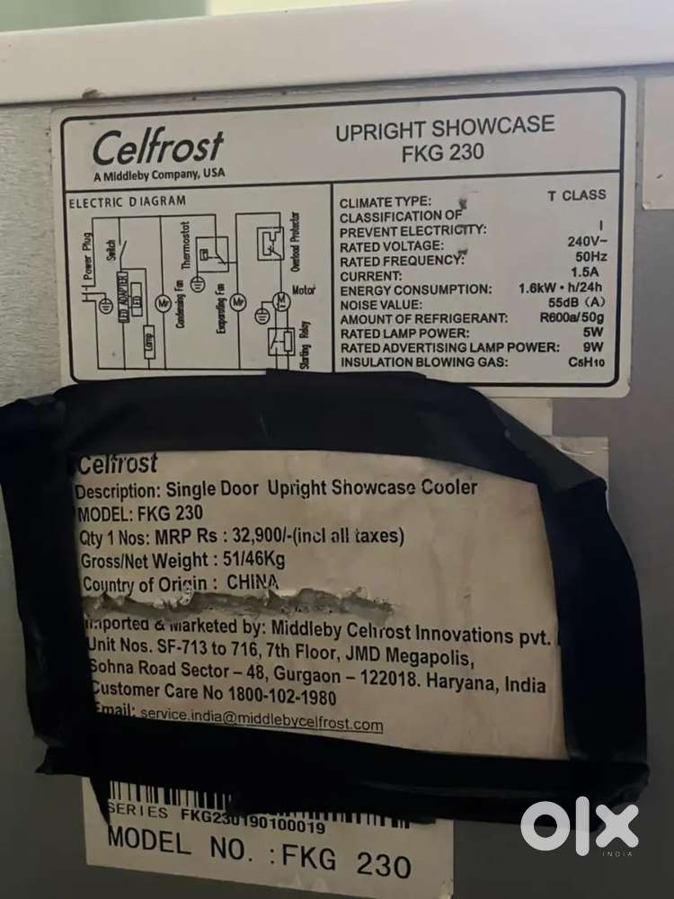 CELFROST GLASS DOOR REFRIGERATOR MINT CONDITION