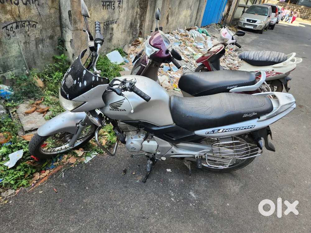 55kmpl mileage Honda Unicorn 150cc