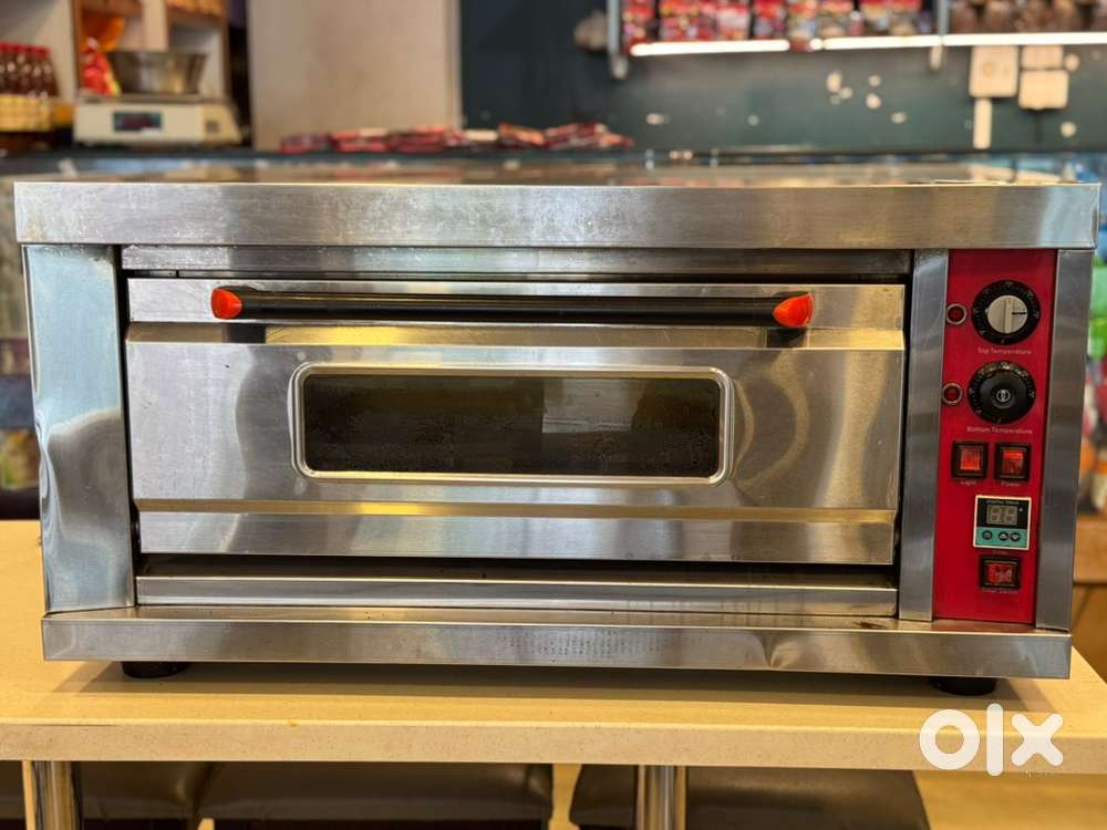 Pizza oven