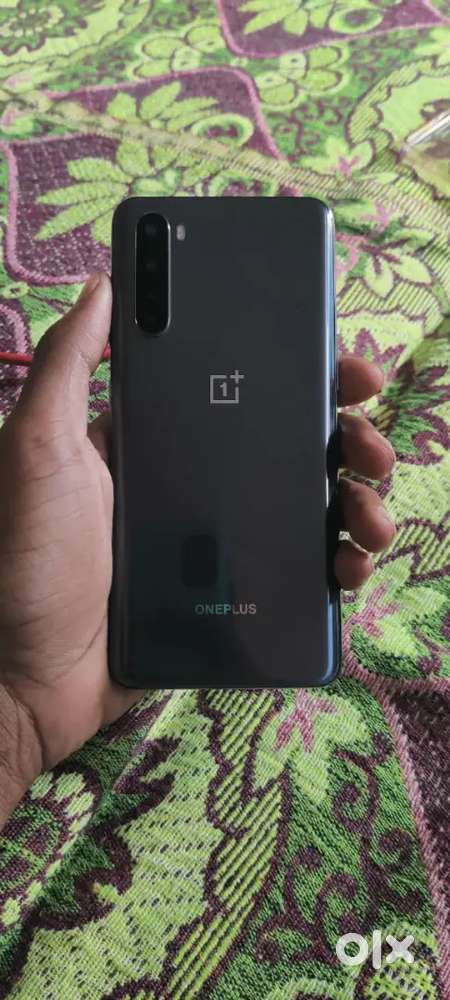 One plus nord 5g hai A1 new condition mai bs folder change bill box ni