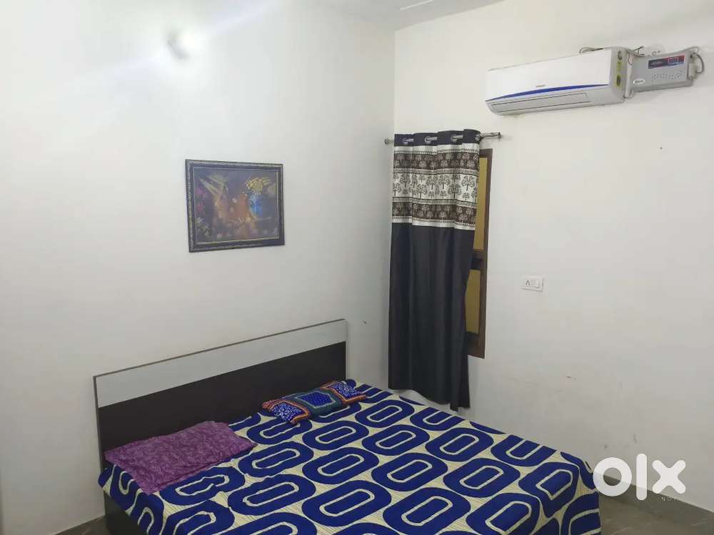 SUPER DELUXE ROOMS FOR RENT