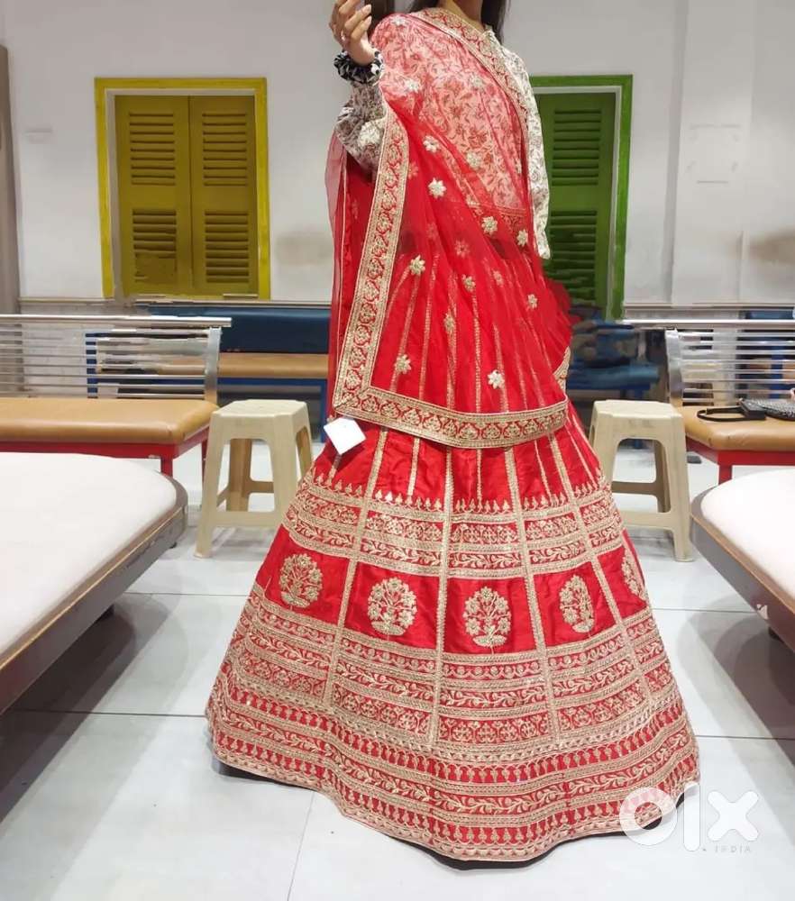 Bride new chaniya choli in red color