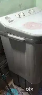 I am selling my Washing Mashine 3 year old
