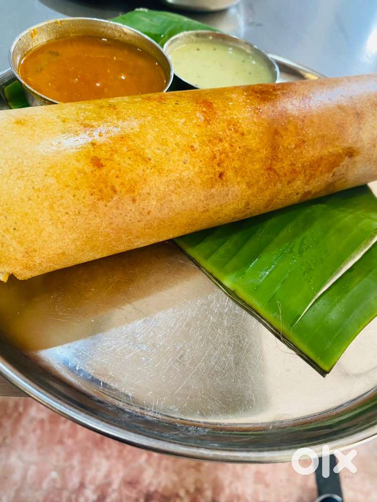 Restaurant k liye 1 Cook or  2 helper chaiye