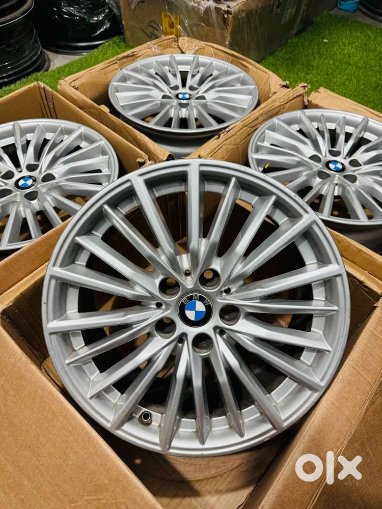 BMW ALLOY WHEELS 17 INCH (112 PCD) GOOD CONDITION