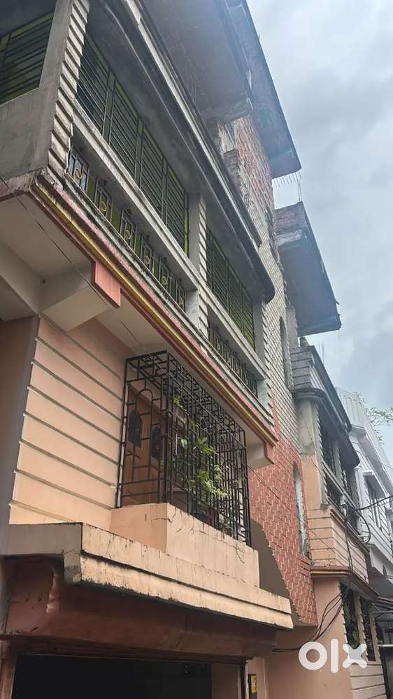 3BHK for rent. North Gate, Palace Compound, Akashbani Gali. (Family)