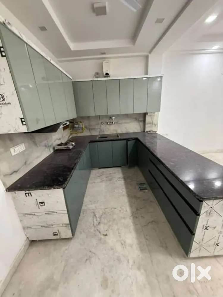 II GOHRI PROPERTIES II 2BHK BRAND NEW UPPER GROUND FLOOR READY TO MOVE