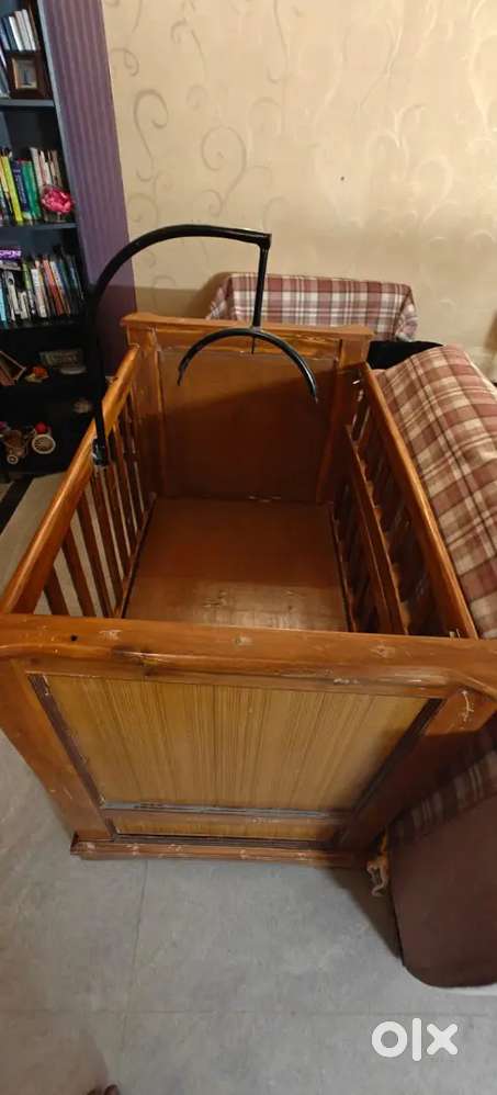 Crib / cradle / baby cot for sale