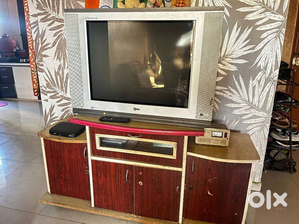 LG TV 38 tv