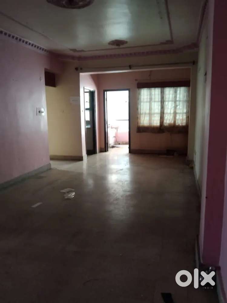 (Broker)Office 3bhk flat 2bath with lift Near Samart bajar Ex.Road