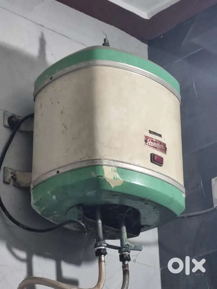 For Sale: Electric Geyser – Fully Working