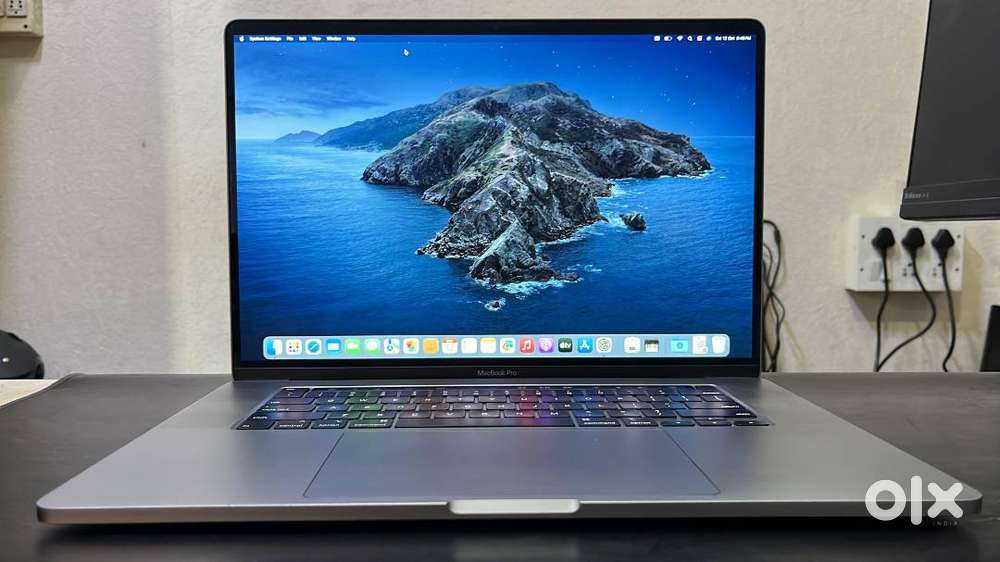 APPLE MACBOOK PRO A2141(I9,32/500,4GB AMD&1.5GB INTEL GRAPHICS,16INCH)